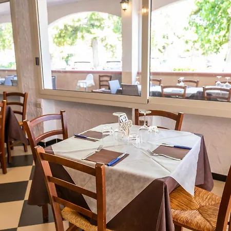 Village La Canzone Del Mare Apartahotel 3*
