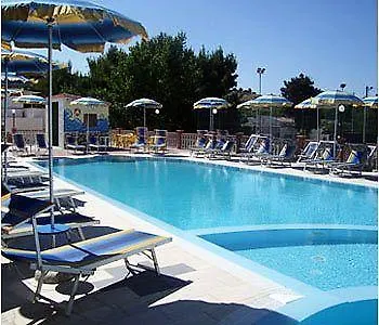 Village La Canzone Del Mare Aparthotel Vieste