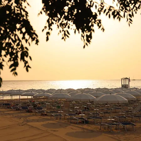 Village La Canzone Del Mare 3*