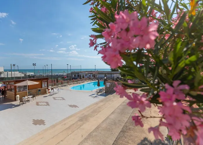 Aparthotel Village La Canzone Del Mare