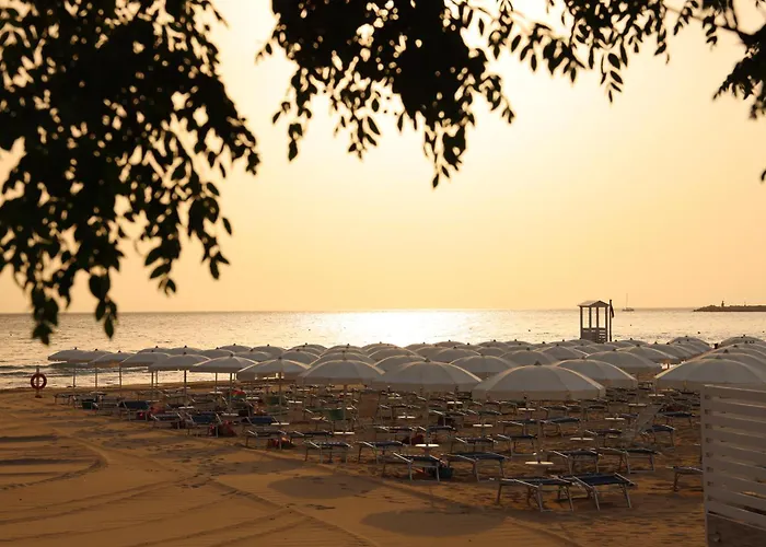 Village La Canzone Del Mare 3*