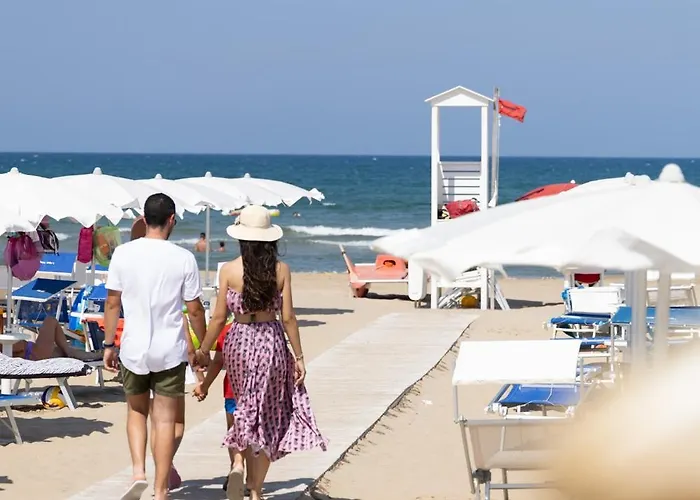 Aparthotel Village La Canzone Del Mare 3*