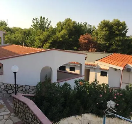 Aparthotel Village La Canzone Del Mare 3*