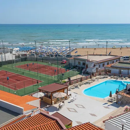 Aparthotel Village La Canzone Del Mare Vieste