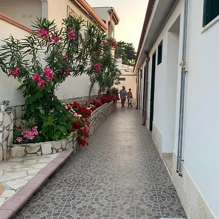 Aparthotel Village La Canzone Del Mare 3*