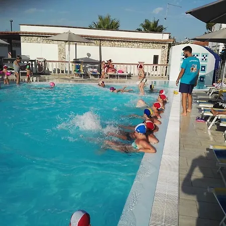 Aparthotel Village La Canzone Del Mare