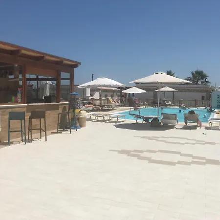 Aparthotel Village La Canzone Del Mare Vieste